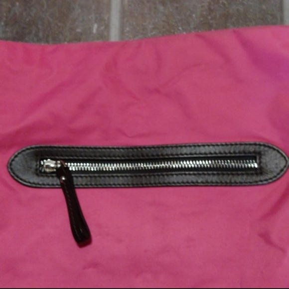 Danier leather pink and gold shoulder bag - Picture 4 of 11